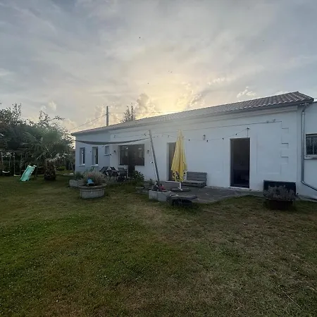 Maison Sur Cestas Сasa de vacaciones Saint-Jean-d'Illac