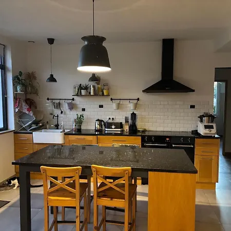 Сasa de vacaciones Maison Sur Cestas Saint-Jean-d'Illac